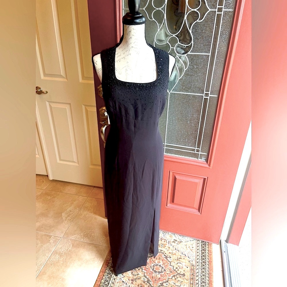Vintage Black Beaded Formal Dress by Liz Claiborne size 12 - Picture 3 of 16